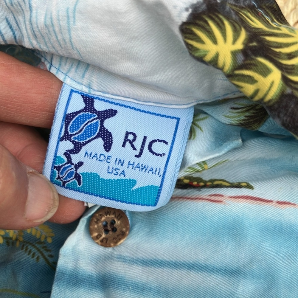 RJC made in Hawaii children’s size 6 rayon aloha shirt  Blue Hawaiian Shirt - Picture 3 of 6